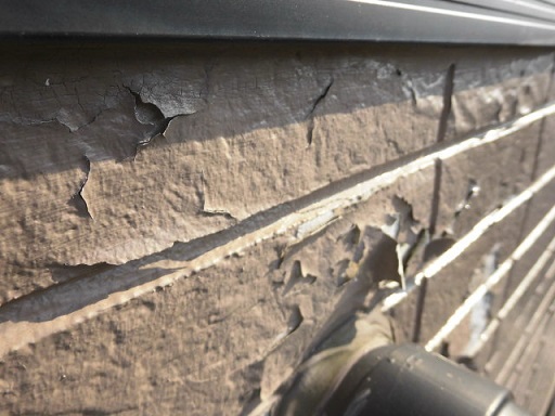屋上防水のひび割れと笠木まわりの状況