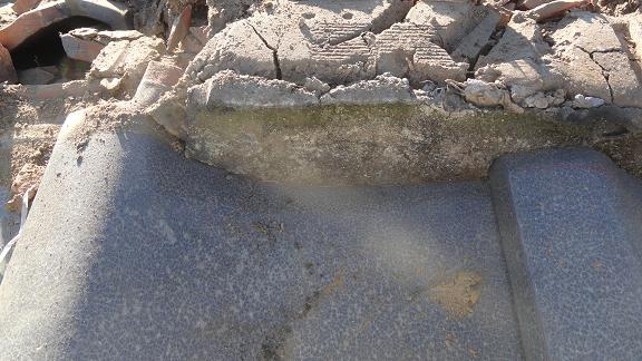 棟下地・粘土・漆喰を撤去した後。葺き直し前の下地確認完了状態