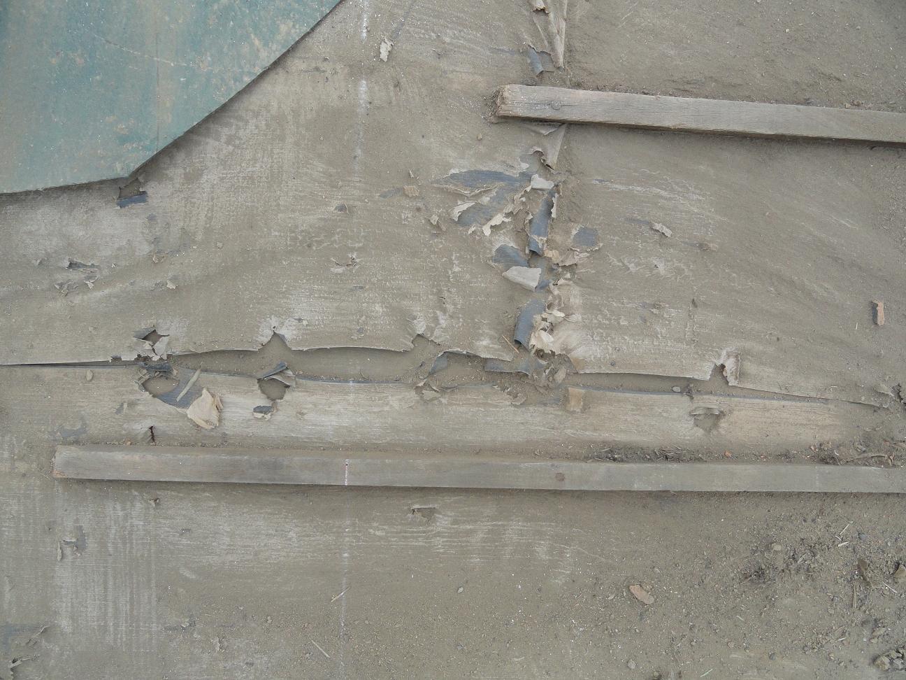 完成した棟部分の近景。熨斗瓦・丸瓦・鬼瓦が整然と並んだ仕上がり